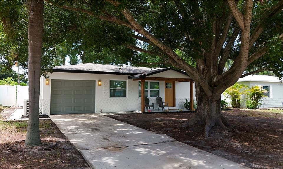 1st image of 4319 15th Ave N