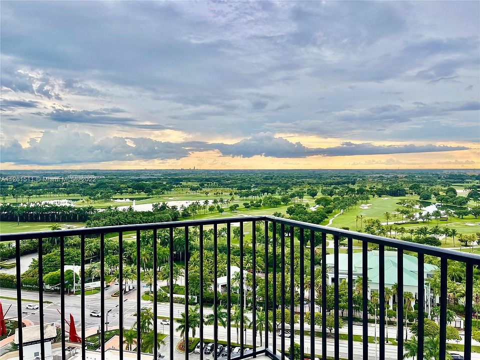 1st image of 5300 Paseo Dr #1708