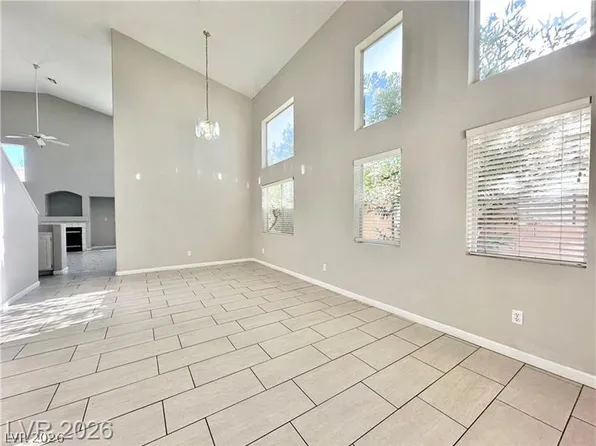 8316 Windchase Ave, Las Vegas, NV 89129