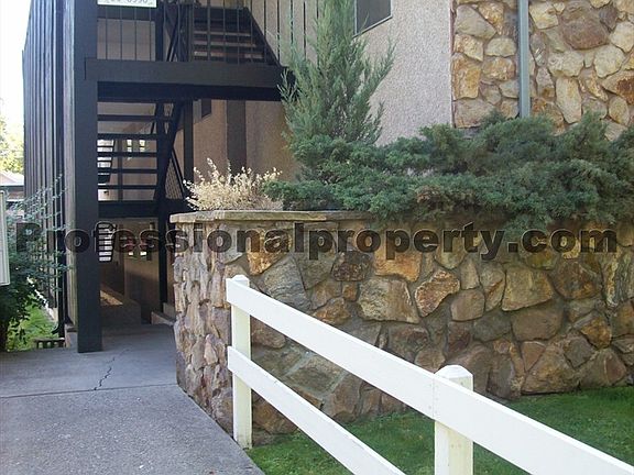 2nd image of 301 S 5th St E APT 1D