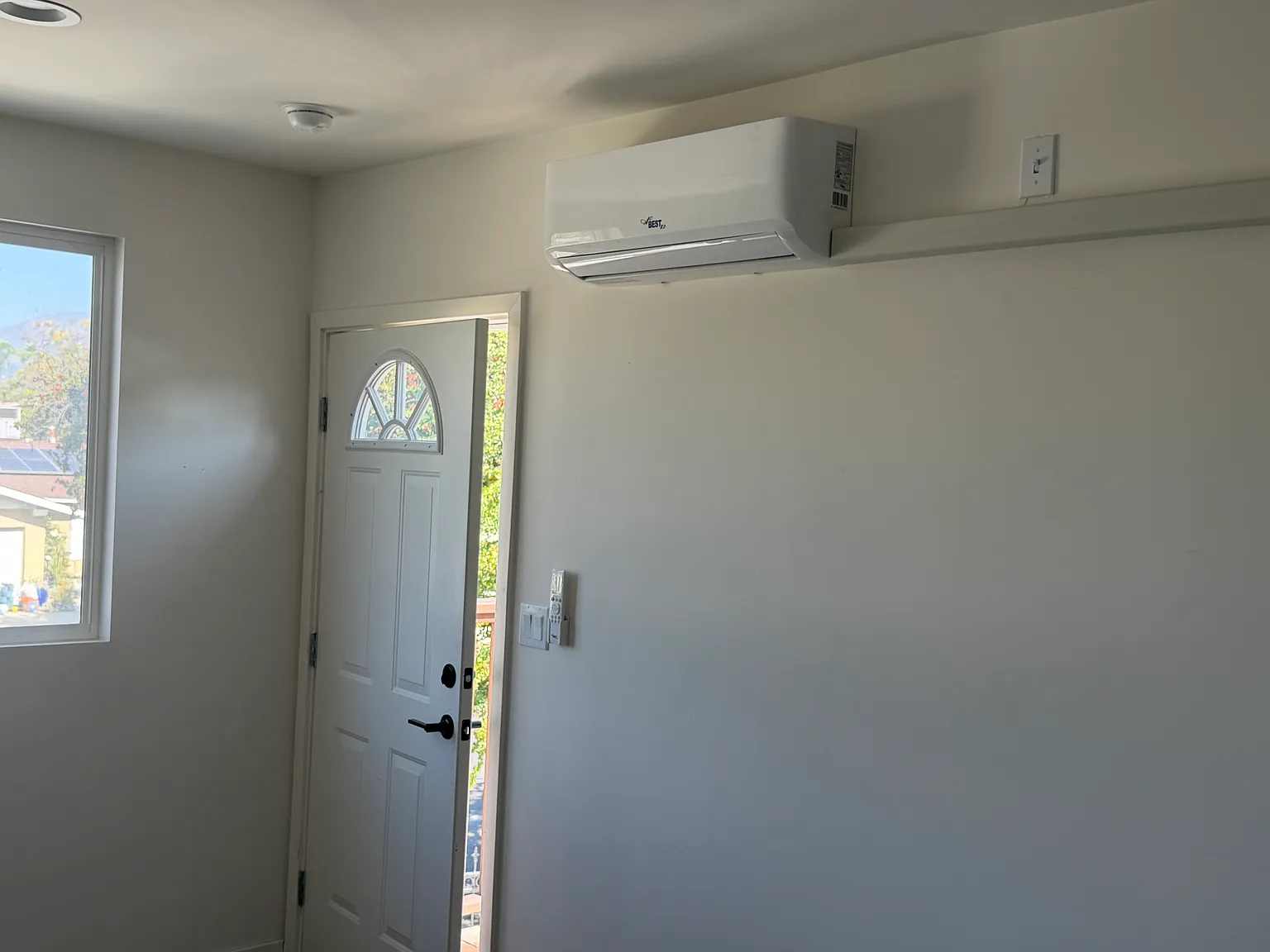 1 bed, 450 sqft, $1,800 — Photo 3