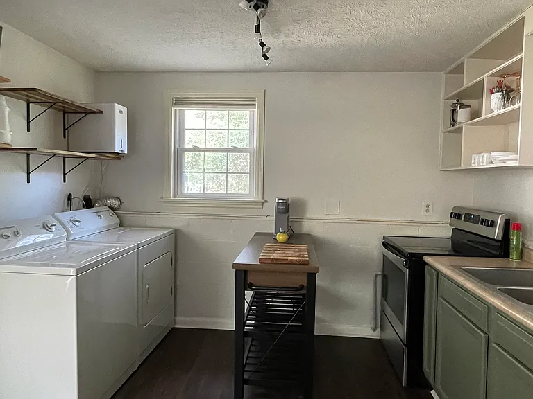 1229 Currey Rd — Photo 13