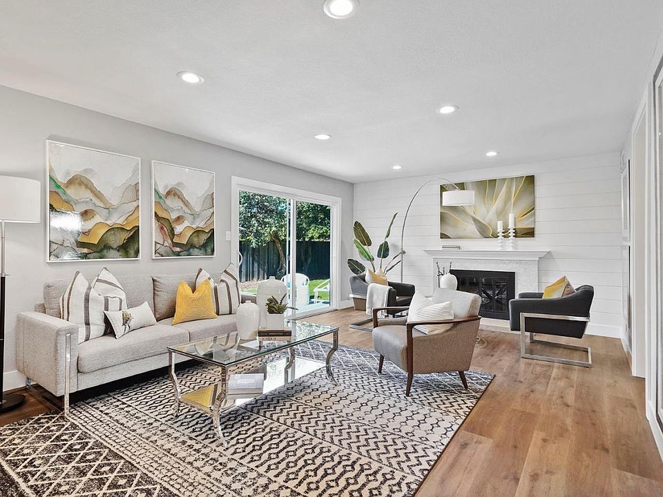 1st image of 4842 Kingdale Dr