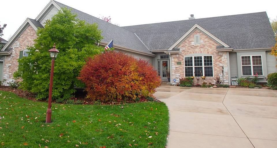 1st image of 966 Grandview Ct