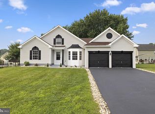 402 Park Ave, New Castle, DE 19720