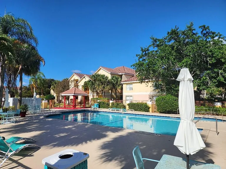 7630 Westwood Dr #328 — Photo 7