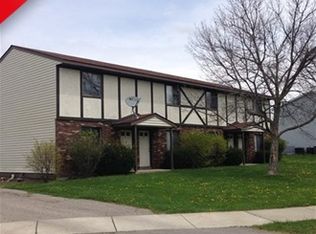 1133 Country Ln APT 2, Holland, MI 49423