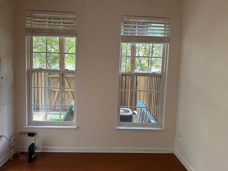 13129 Park Crescent Cir — Photo 14