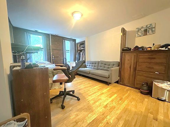 4th image of 199 Avenue A #25