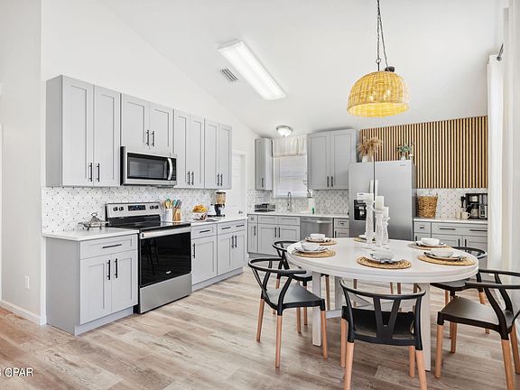 2nd image of 213 Coquina Shell Way