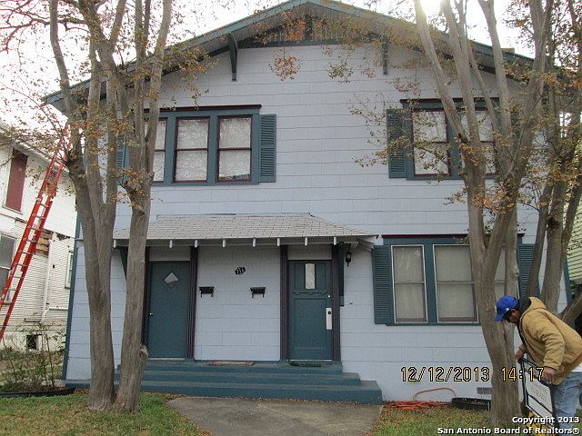 1st image of 716 E Grayson St APT 6