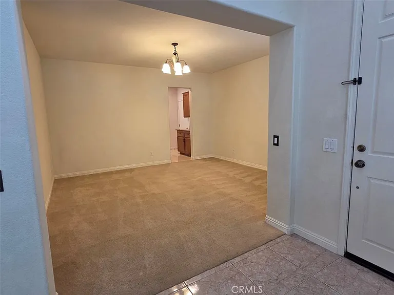29208 Broken Arrow Way — Photo 8