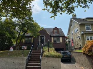 249 Carmita Ave, Rutherford, NJ 07070