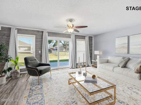 11 NORTHSIDE Drive S #202, Jacksonville, FL 32218