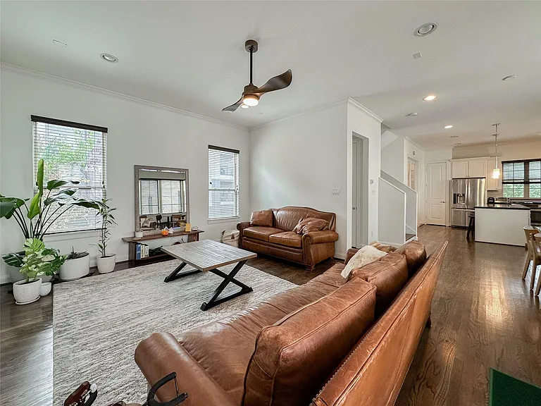 2 Hermann Park Ct — Photo 18
