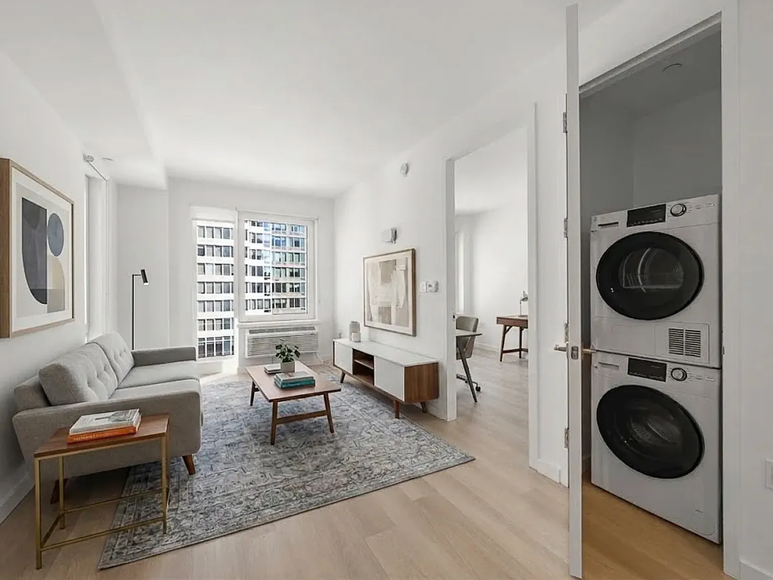 527 Grand Avenue — Photo 1
