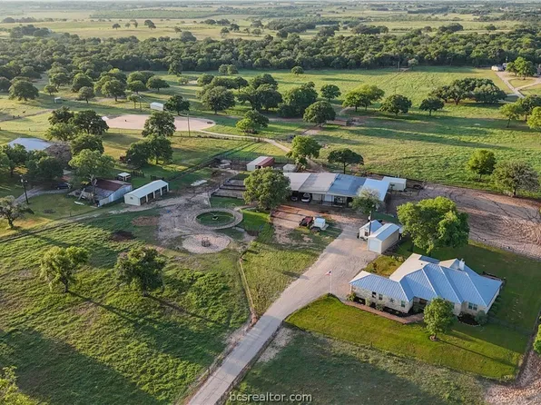 6356 County Road 307, La Vernia, TX 78121