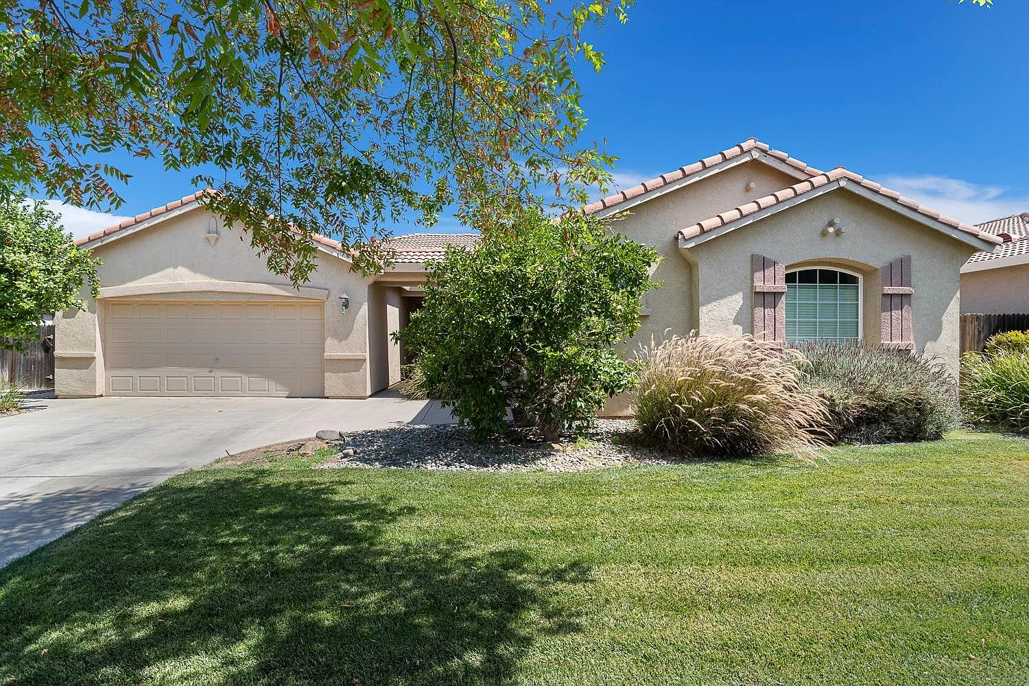 2074 Genoa Ct photo 1