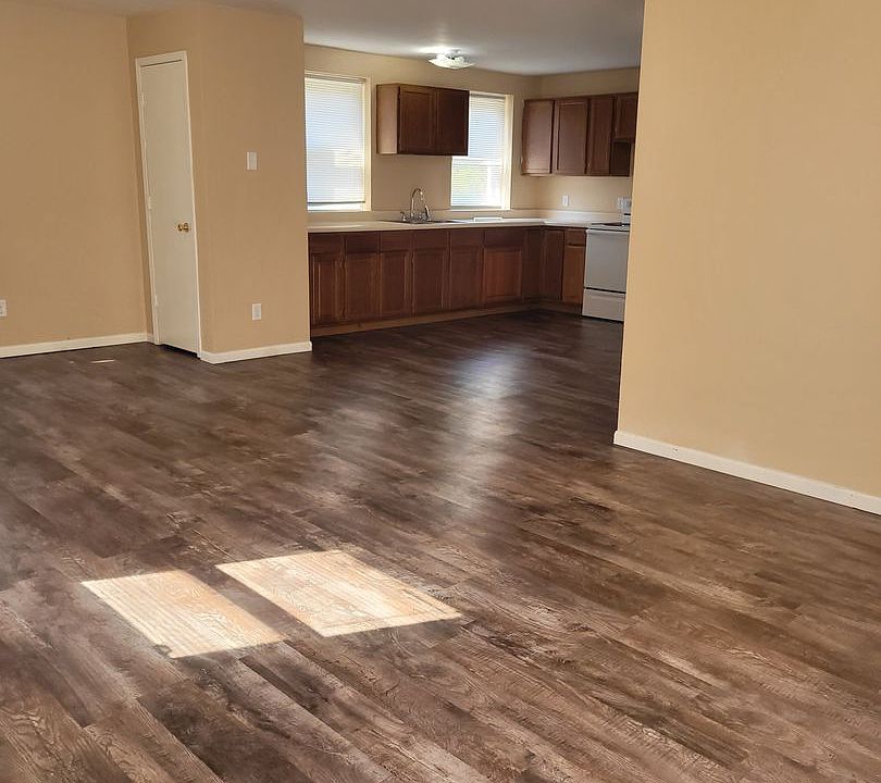 103 North 6th Street 103 N 6th St Savannah MO Zillow