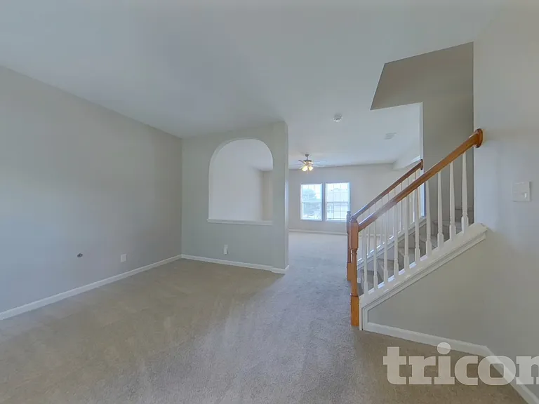3349 Table Rock Dr — Photo 6