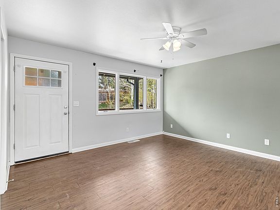 3rd image of 652 Halbach Ln