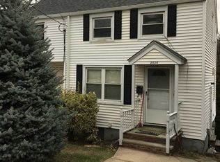 2036 Ellery Ave, Fort Lee, NJ 07024