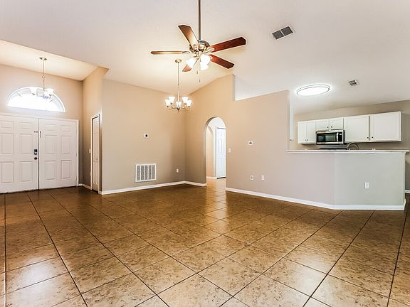 3rd image of 6922 Crown Lake Dr