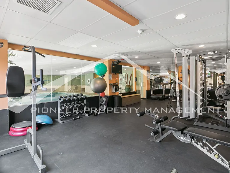 2 Adams St #402 — Photo 16
