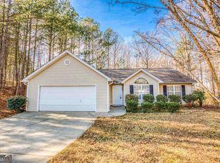 902 Yellow Pine Cir, Winder, GA 30680