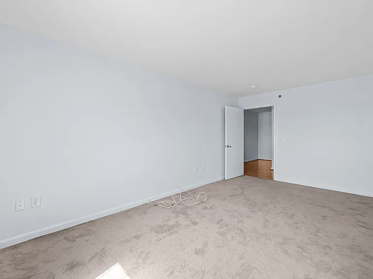 2702 Lighthouse Point E #738 — Photo 29