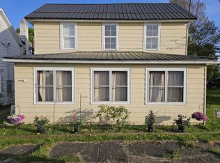 633 Blackwater Ave, Davis, WV 26260
