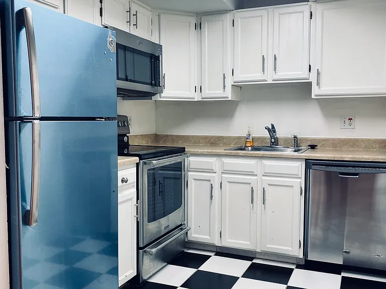 2932 Shadow Creek Dr #108 — Photo 5