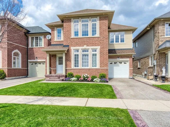 206 Brigadoon Dr, Hamilton, ON L9C 0B5