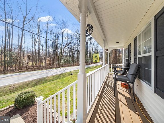 2nd image of 1221 Cedar Ln