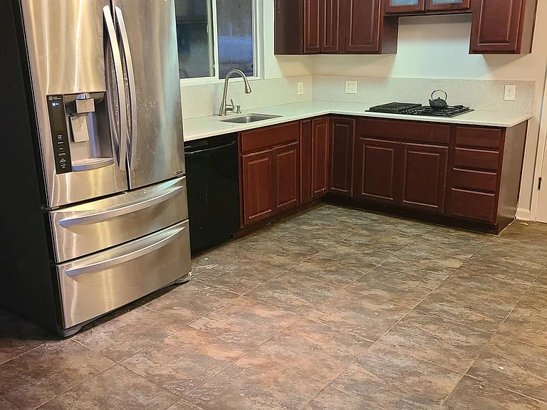 201 Weible Dr — Photo 4