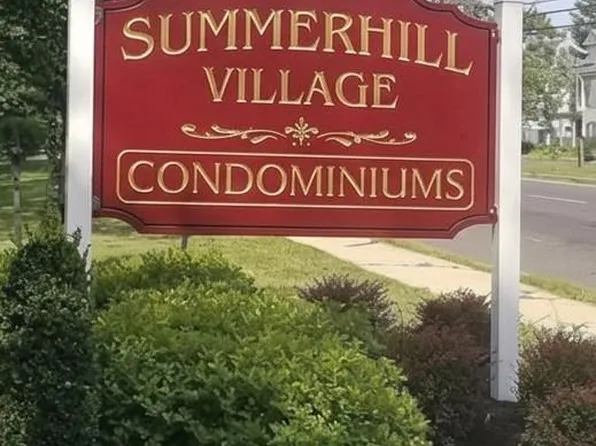 363 Cranbury Rd APT B4, East Brunswick, NJ 08816