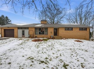 6111 Hollydale Ave NE, Canton, OH 44721