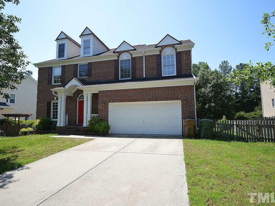 1st image of 617 Wakehurst Dr