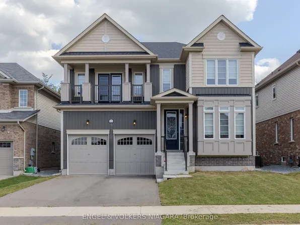 9218 White Oak Ave, Niagara Falls, ON L2G 0E9