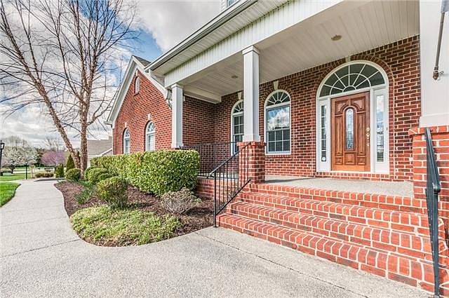 2nd image of 2316 Brookfield Dr