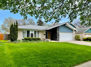 9145 S Keeler Ave, Oak Lawn, IL
