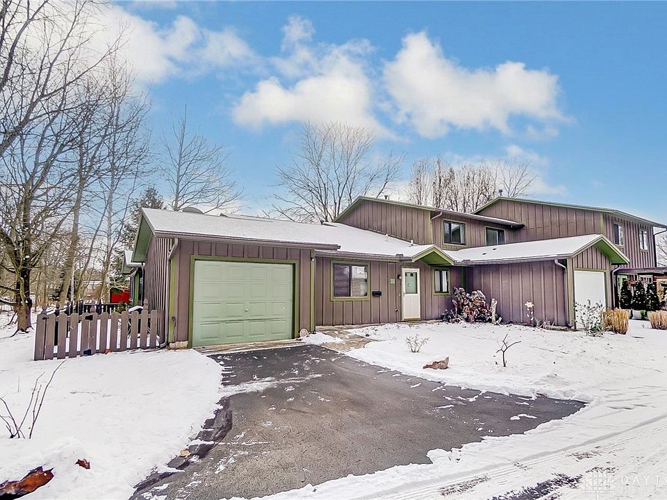1st image of 210 Park Meadows Dr