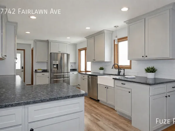 17742 Fairlawn Ave, Prior Lake, MN 55372