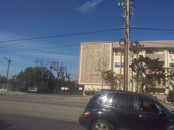 3rd image of 5000 S Centinela Ave APT 313