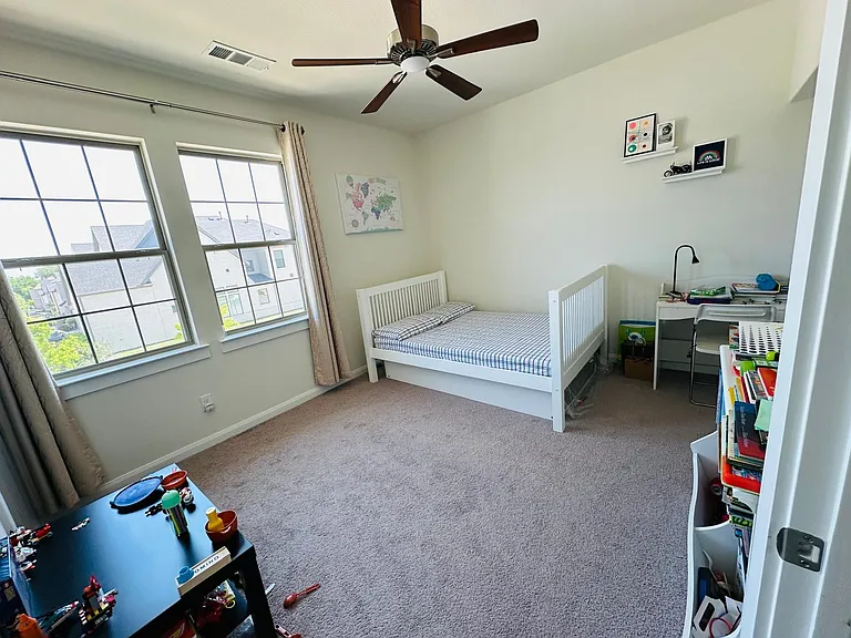 7827 Piedmont Ave — Photo 19