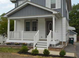 206 Harrison Rd, Brookhaven, PA 19015