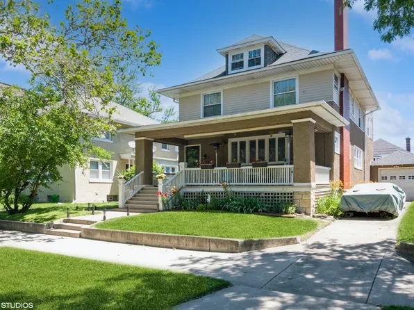 7337 S Paxton Ave, Chicago, IL 60649