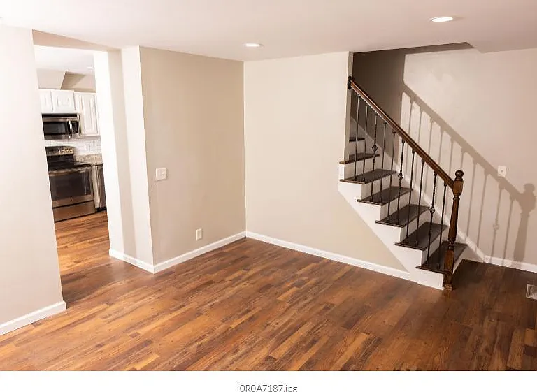 621 Lischey Ave — Photo 3