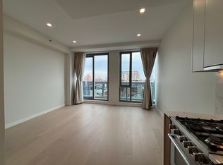35-32 Leavitt St #11C, Flushing, NY 11354