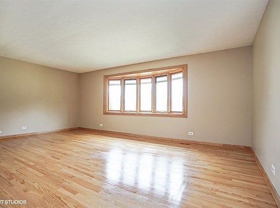 5th image of 312 Glenridge Ln